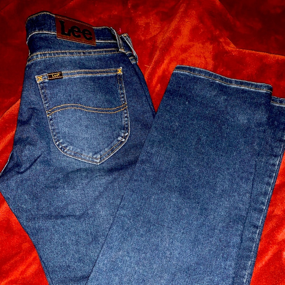 Vintage modern LEE straight leg jeans